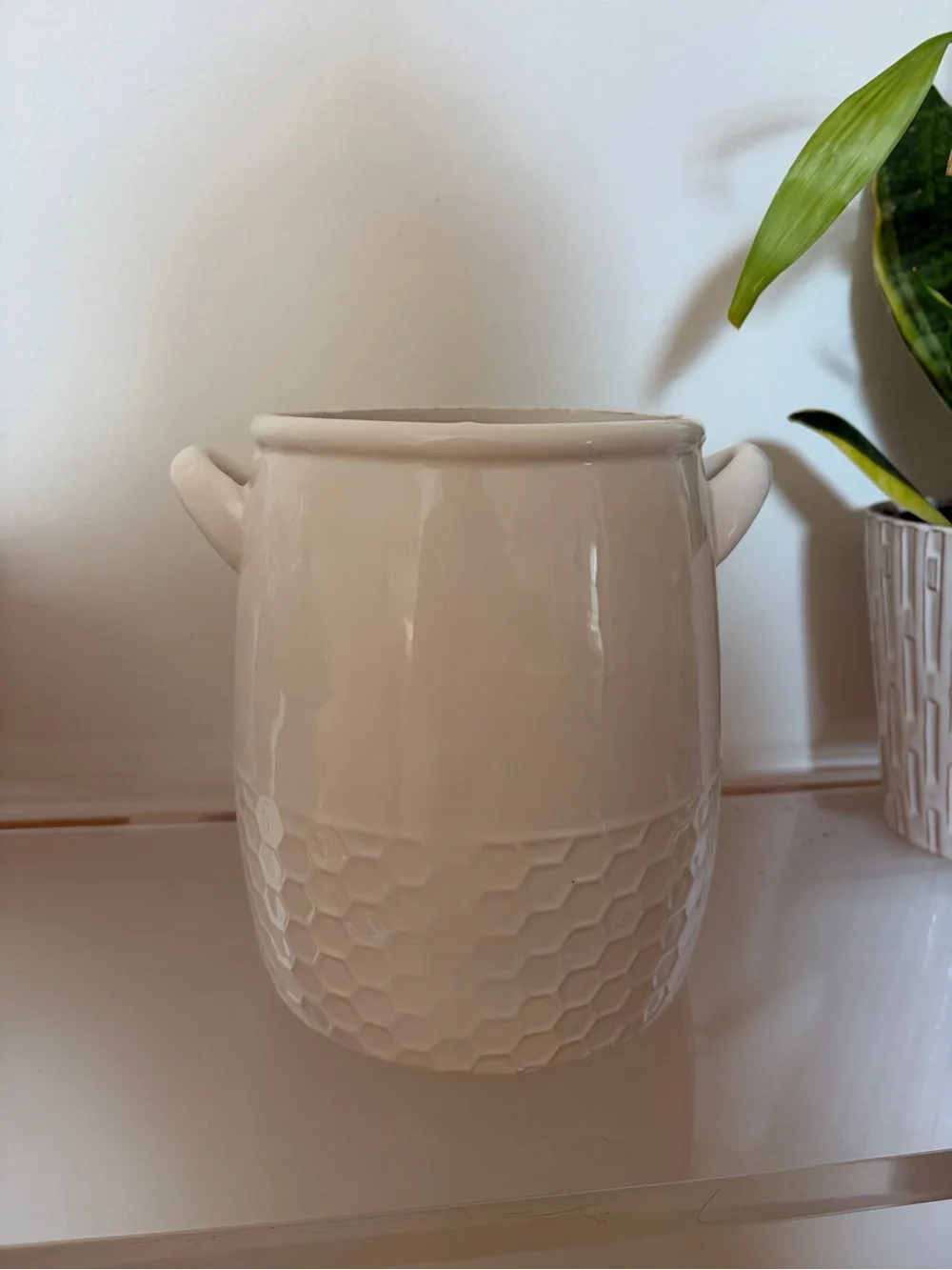 Ceramic Honeycomb Utensil Holder with Bee Motif